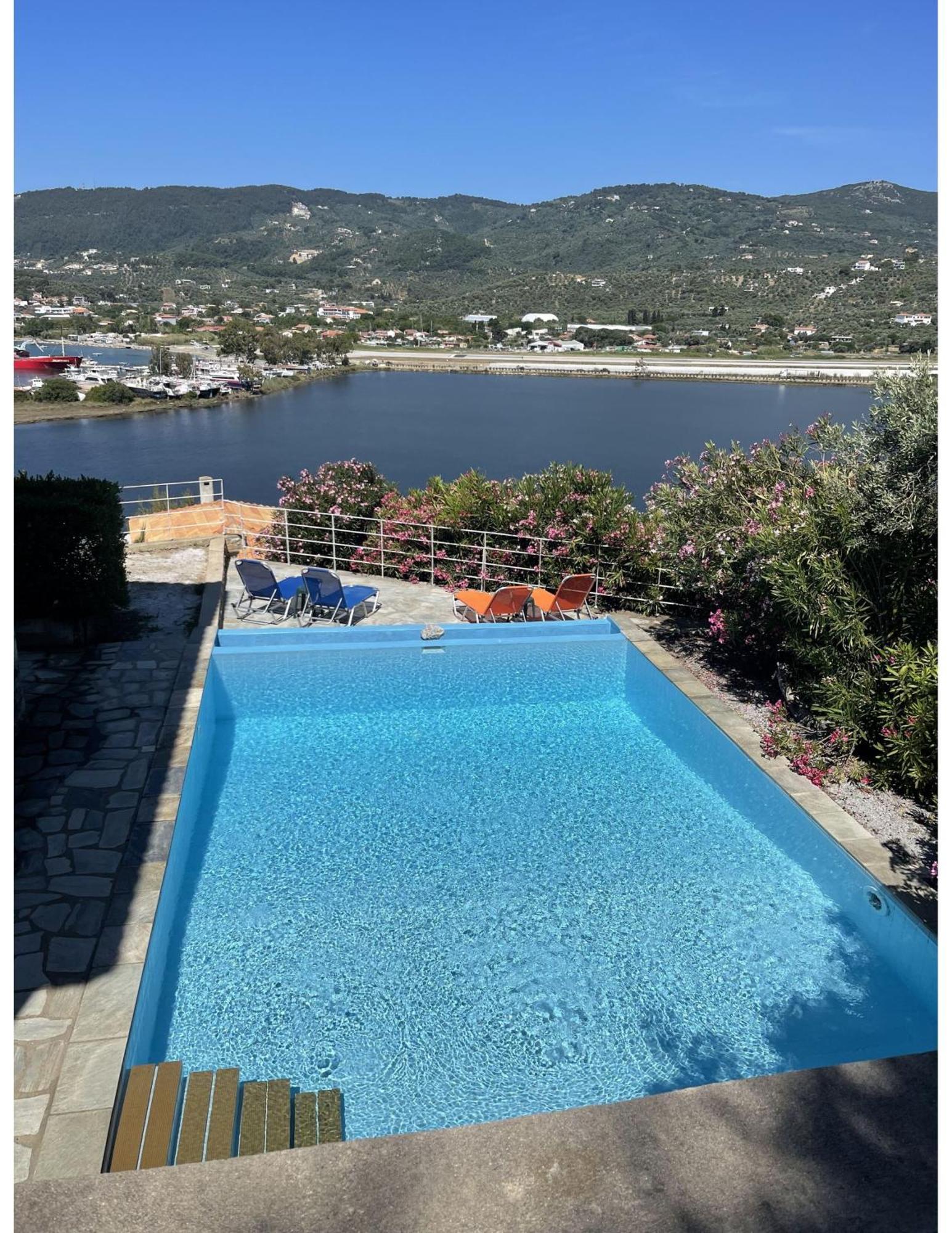 Punta Skiathos Seaview Villa With Pool מראה חיצוני תמונה
